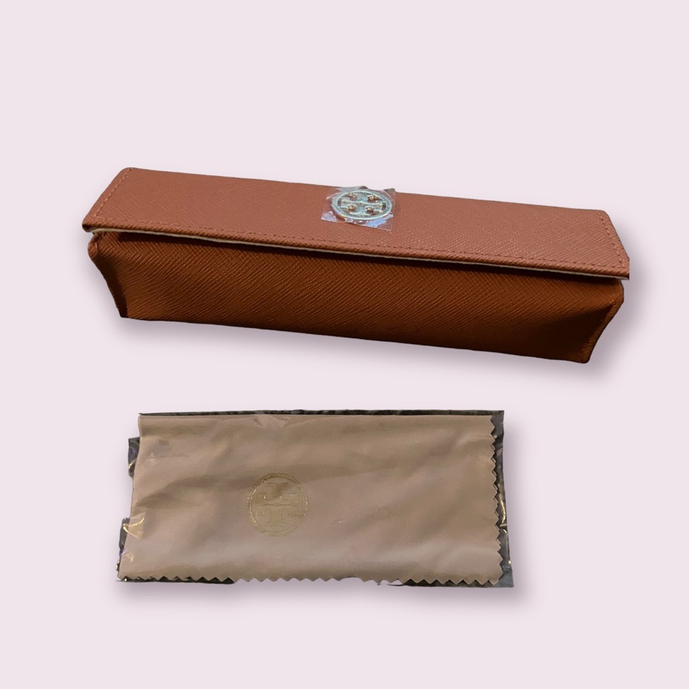 New Tory Burch Eyeglasses Case